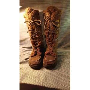 Vintage suede boots for women